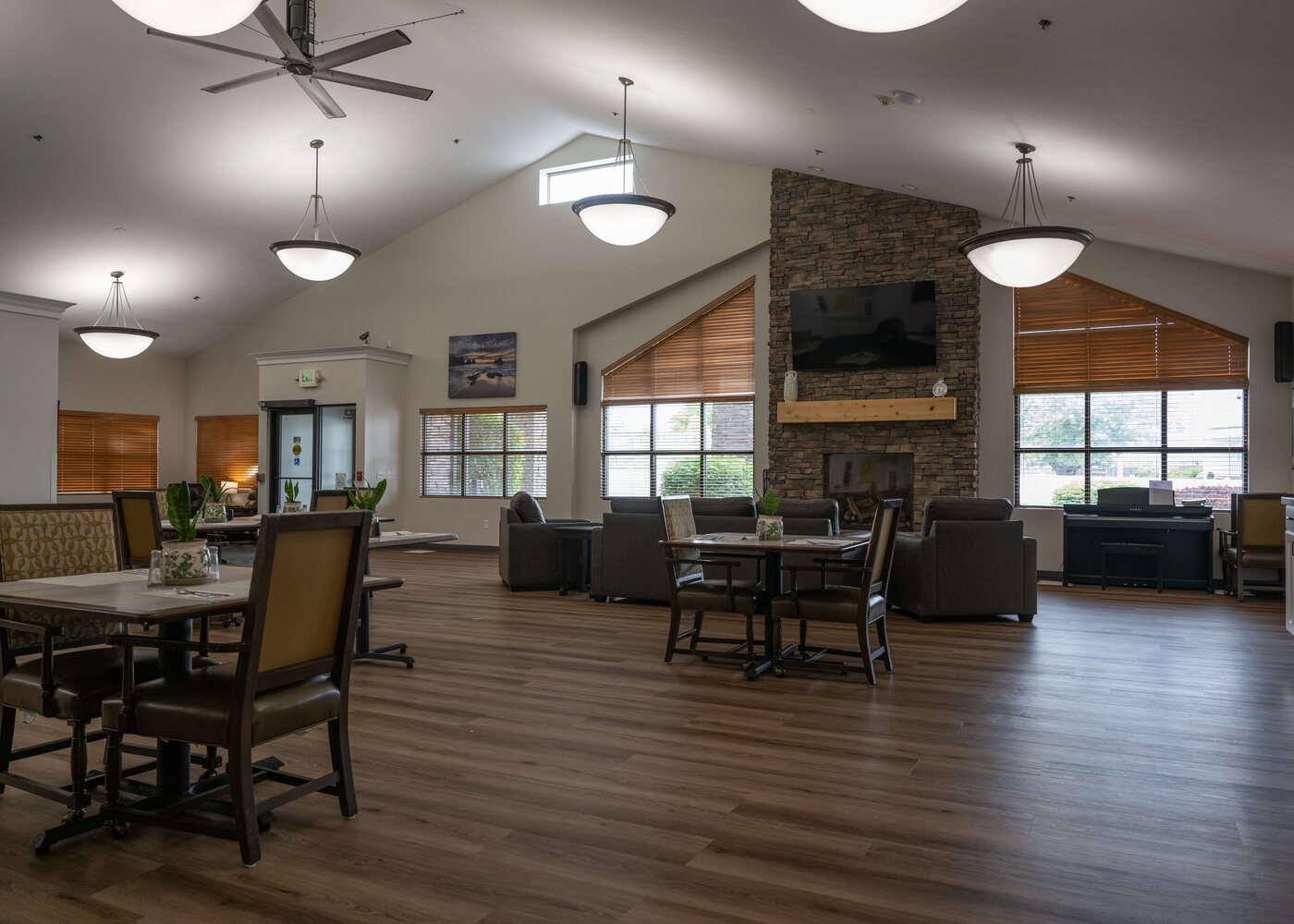 Wide view of common dining area at Pheasant View Assisted Living